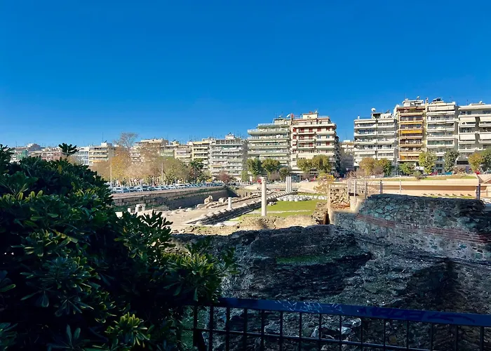 Stavroula's House Center, Penthouse Appartamento Salonicco