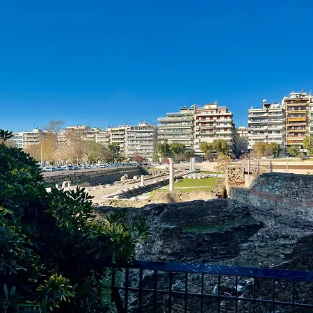 Stavroula's House Center, Penthouse Apartamento Tesalónica
